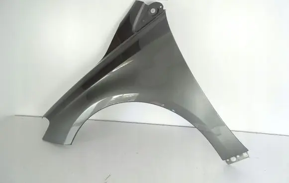 Mercedes-Benz B W246 W242 Fender mounting bracket