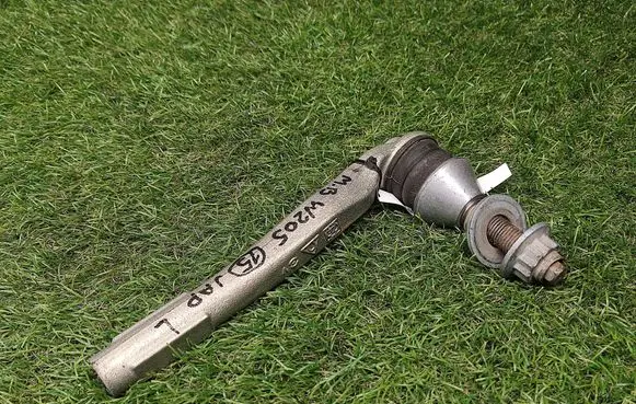 Mercedes-Benz E W212 Steering tie rod end A2054600605
