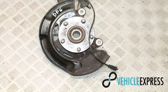 Toyota Avensis T270 Front wheel hub