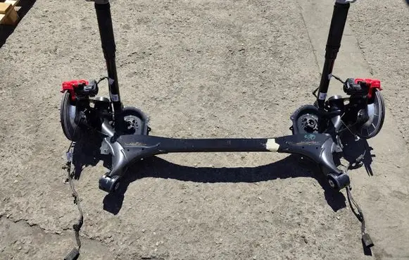 Ford Kuga III Rear axle beam with reductor 