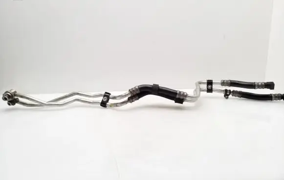 Mercedes-Benz Vito Viano W447 Gearbox oil cooler pipe/hose 7592401 7592402