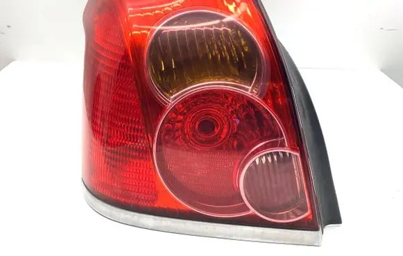 Toyota Avensis T250 Rear/tail lights 
