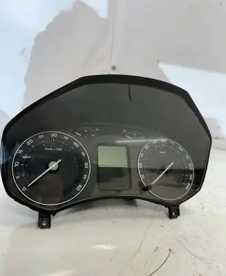 Skoda Octavia Mk2 (1Z) Speedometer (instrument cluster) 1Z0920810E A2C53106514