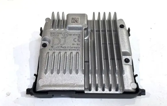 Toyota Avensis T270 Windshield/windscreen camera 8818105050