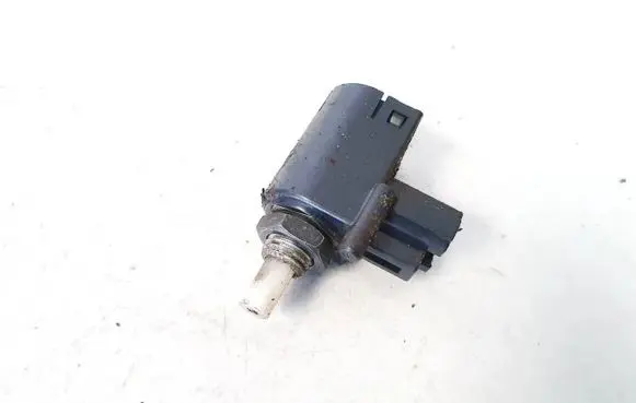 Brake pedal sensor switch