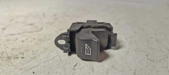 Volvo V50 Electric window control switch 65884