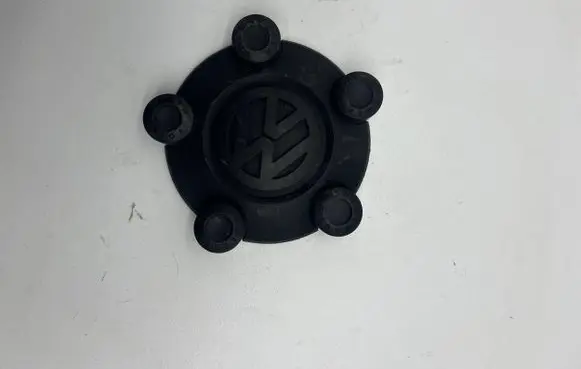 Volkswagen Caddy Original wheel cap 2K0601169