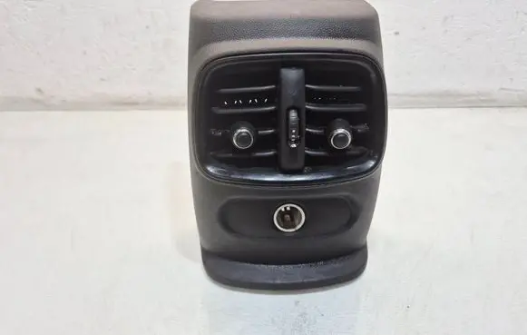 Mini Clubman F54 Cigarette lighter trim rear 9350321