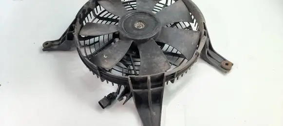 Mitsubishi Pajero Electric radiator cooling fan
