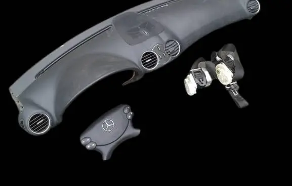 Mercedes-Benz CLK A209 C209 Dashboard 