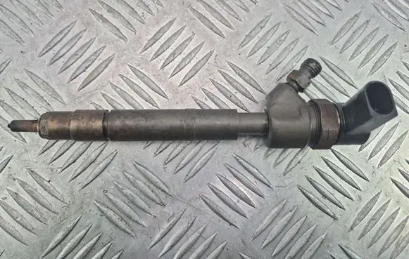 Mercedes-Benz C W203 Fuel injector A6460700787