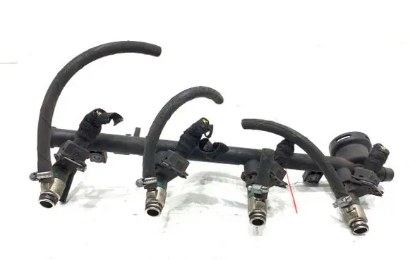 Renault Megane II Fuel main line pipe 7700112777