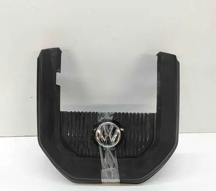 Volkswagen Golf VII Engine cover (trim) 5GE806441