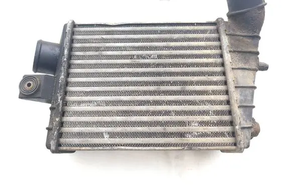 Alfa Romeo 156 Intercooler radiator 60619007 A762 1547884