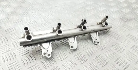 Volkswagen Scirocco Fuel main line pipe 06J133317J