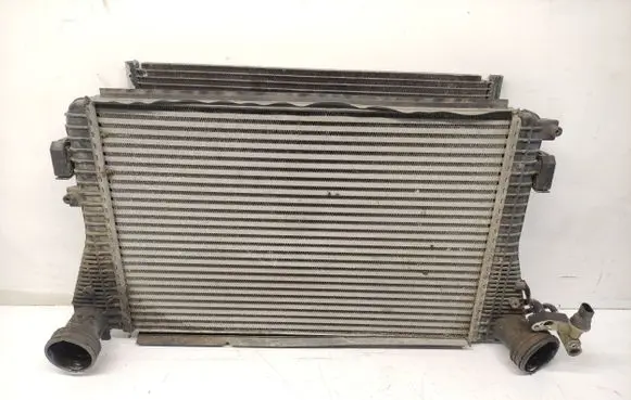 Volkswagen Touran I Radiator set 1K0145803T