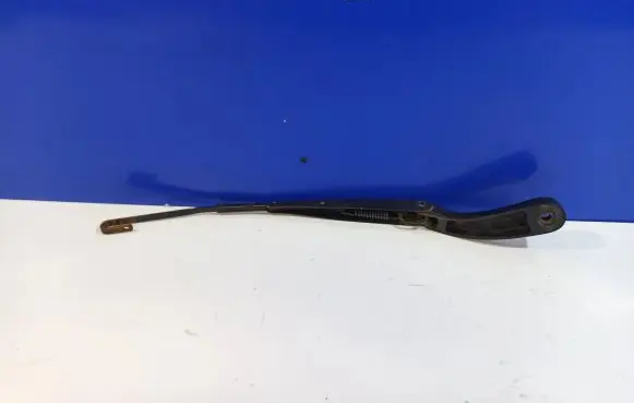 Saab 9-3 Ver2 Windshield/front glass wiper blade 12755308 12755309