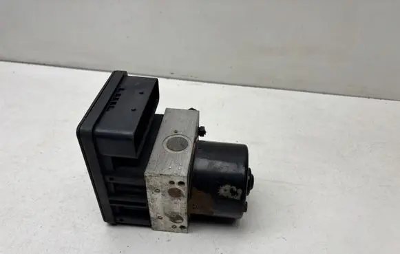 Volkswagen Golf IV ABS Pump 1C0907379K 1J0614417D