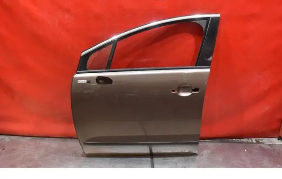 Peugeot 3008 I Front door 