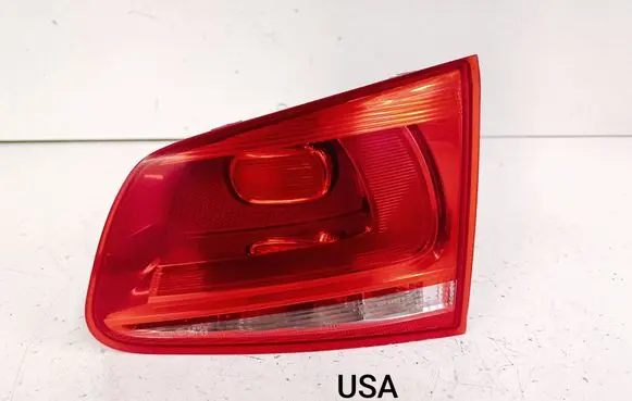 Volkswagen Touareg II Tailgate rear/tail lights 7P6945094B