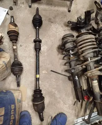 Suzuki Forenza Front driveshaft 510432