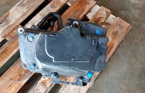Opel Zafira C AdBlue liquid reservoir 13414211 LNA1315168GM Y95400000000