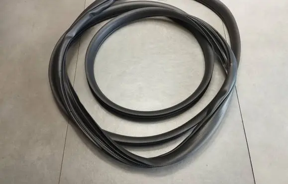 Volkswagen Amarok II Front door rubber seal 2HJ837911D