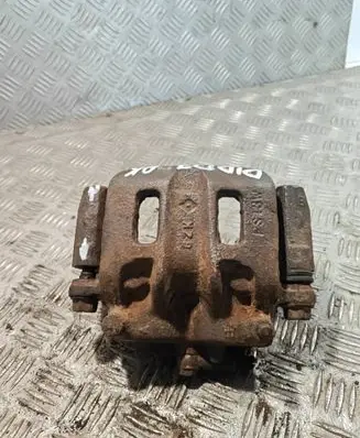 Mitsubishi Pajero Front brake caliper