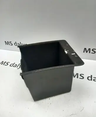 Mercedes-Benz ML W163 Glove box central console A1636830975 1636830975