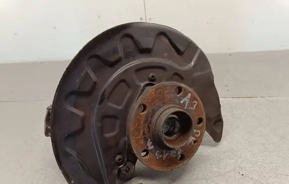 Front wheel hub
