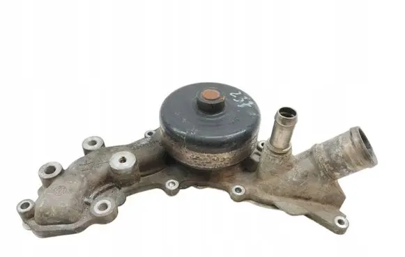 Jeep Cherokee Water pump 68111624
