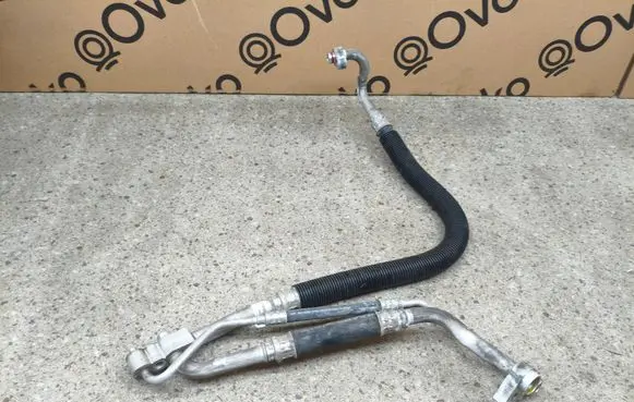 Ford Explorer VI Air conditioning (A/C) pipe/hose L1MH19N602