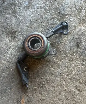 Mercedes-Benz C W203 Clutch release bearing slave cylinder A0002541608