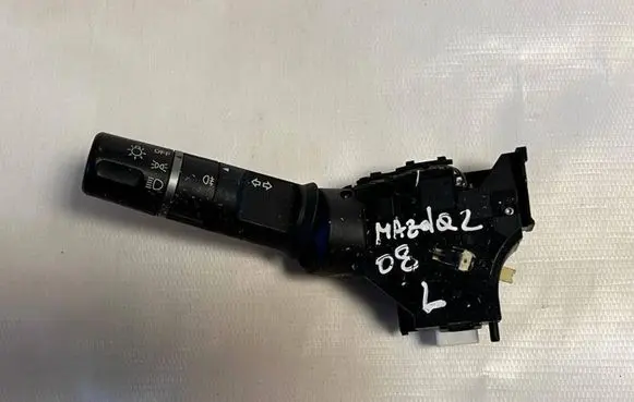 Mazda 2 Wiper turn signal indicator stalk/switch DF7166122 0112640411 900250924832869
