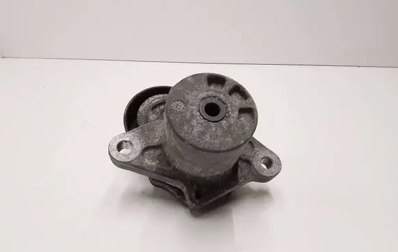 Hyundai i40 Generator/alternator belt tensioner