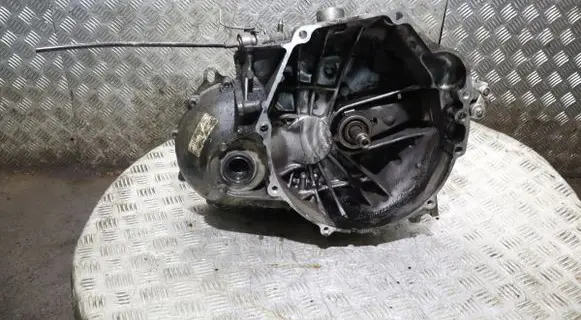 Manual 6 speed gearbox