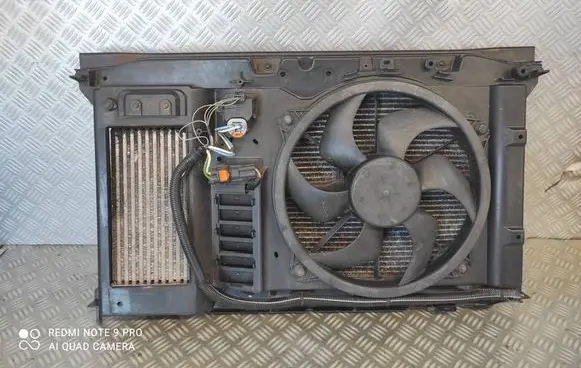 Citroen C4 Grand Picasso Coolant radiator 9680533480