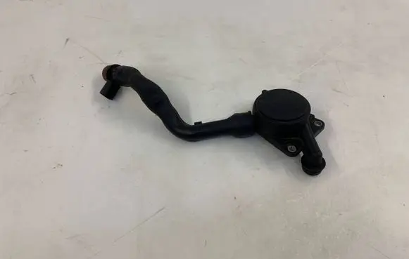 Mercedes-Benz S W221 Breather/breather pipe/hose a6420100591