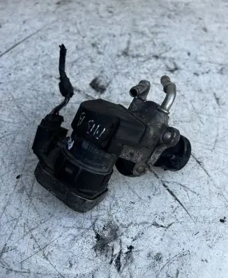 Mercedes-Benz B W245 EGR valve 00005320C5 AC5092021044