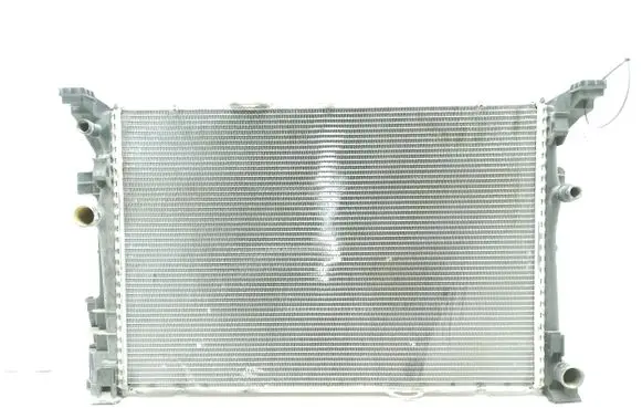 Mercedes-Benz A W176 Coolant radiator A2465001303