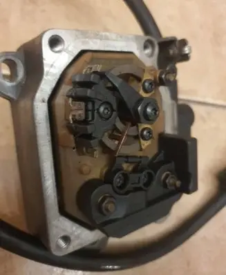 Audi A6 S6 C4 4A Fuel injection high pressure pump 2464463290 029013032 0290130323B