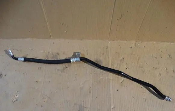 BMW 5 E60 E61 Turbo turbocharger oiling pipe/hose 7799213