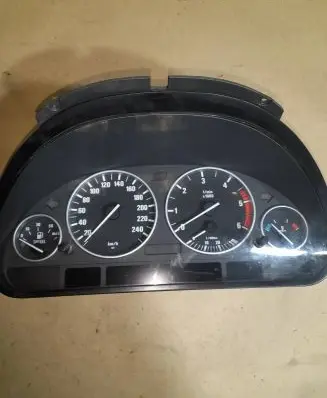 BMW 5 E39 Speedometer (instrument cluster) 1100087849 62116914883