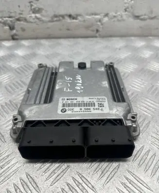 BMW X5 F15 Engine control unit/module 8586540