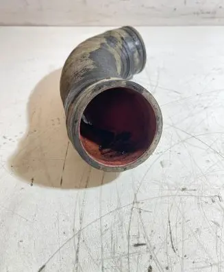 Volvo V70 Intercooler hose/pipe