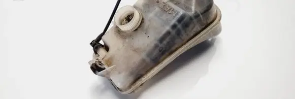 Citroen Berlingo Coolant expansion tank/reservoir 9626917680