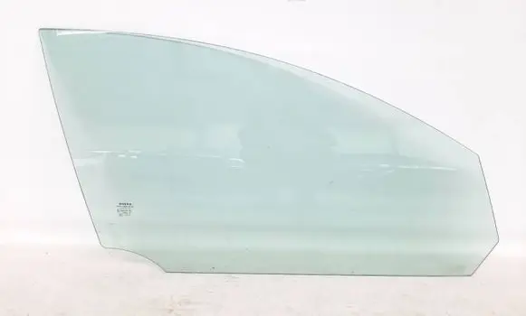 Volvo V40 Front door window glass four-door