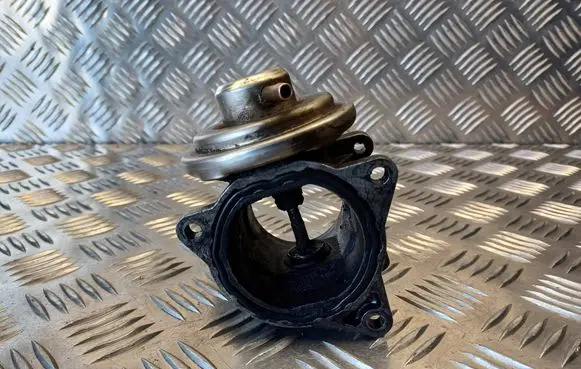 Mitsubishi Grandis EGR valve 038129637D 038131501AN
