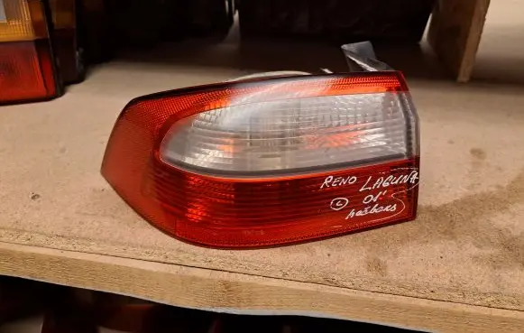 Renault Laguna II Rear/tail lights 8200002473