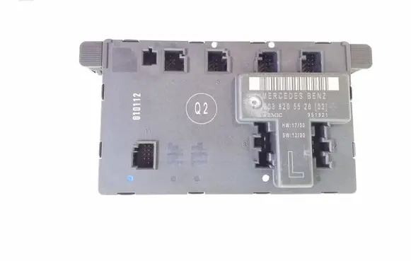 Mercedes-Benz C W203 Door control unit/module 2038205526